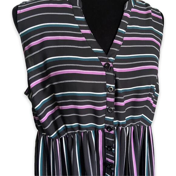 Torrid Womens Tank 00 M 10 Lexie Stripe Georgette Tunic Black Forest Green White - Picture 5 of 9